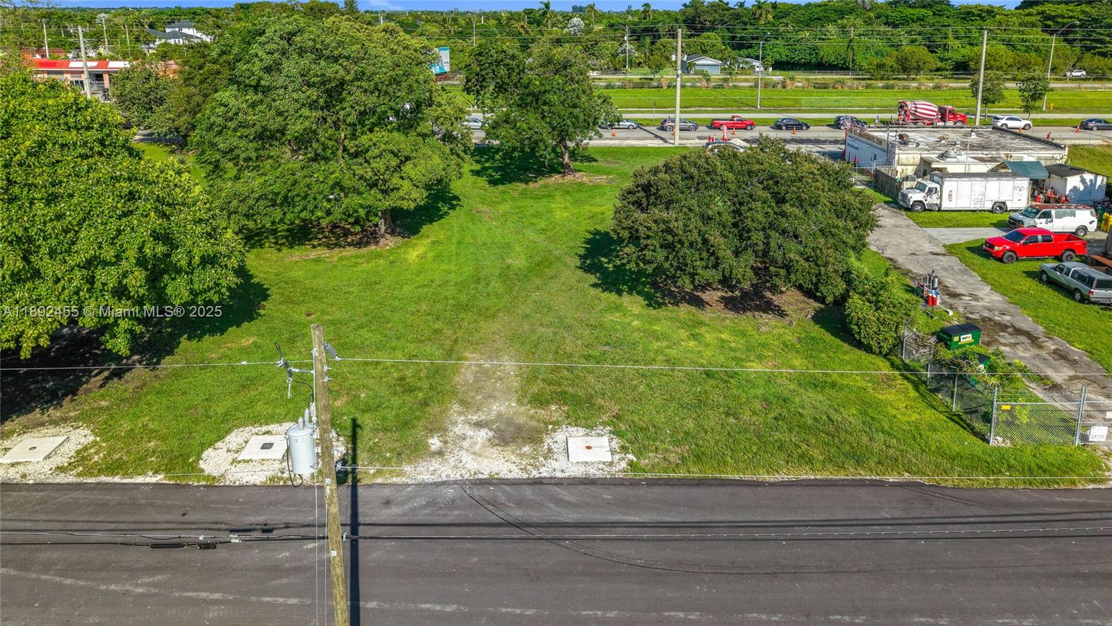See details / sq. ft. $ 2025-10-08 0 Photo