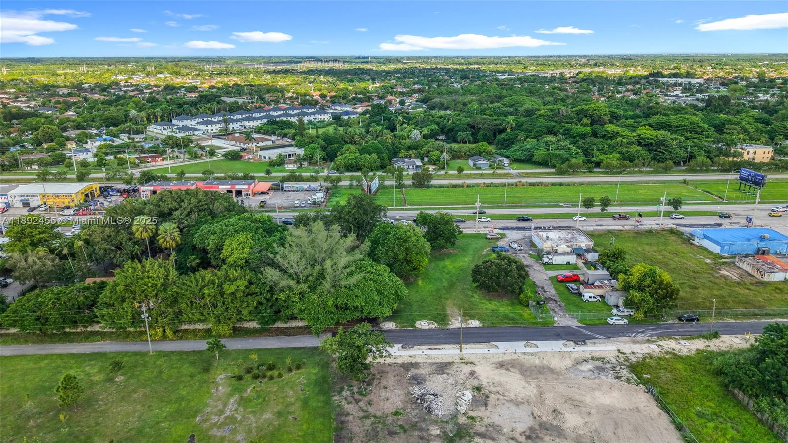 See details / sq. ft. $ 2025-10-08 0 Photo