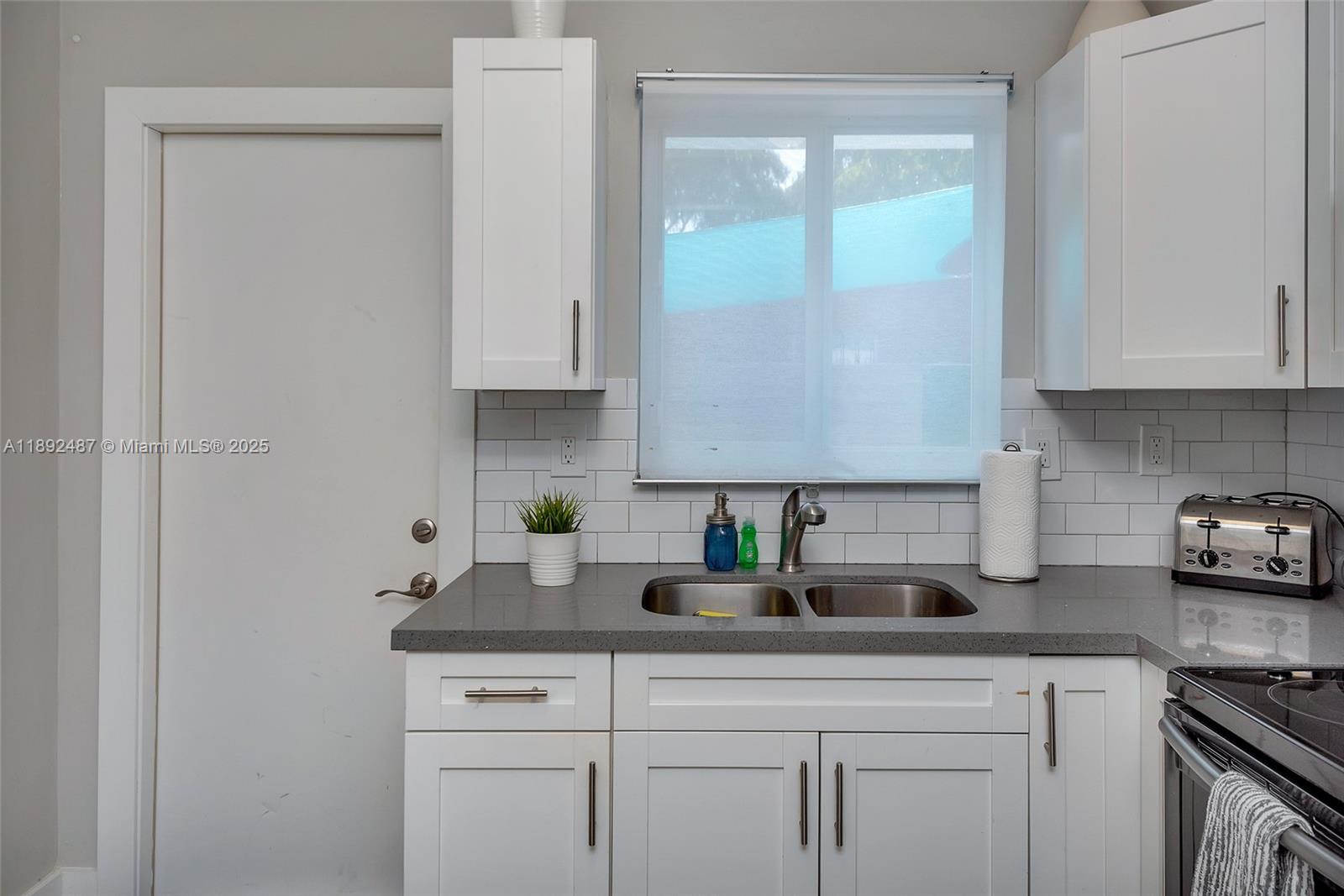 Ver detalles / 1281 sq. ft. $ 2025-10-08 0 foto