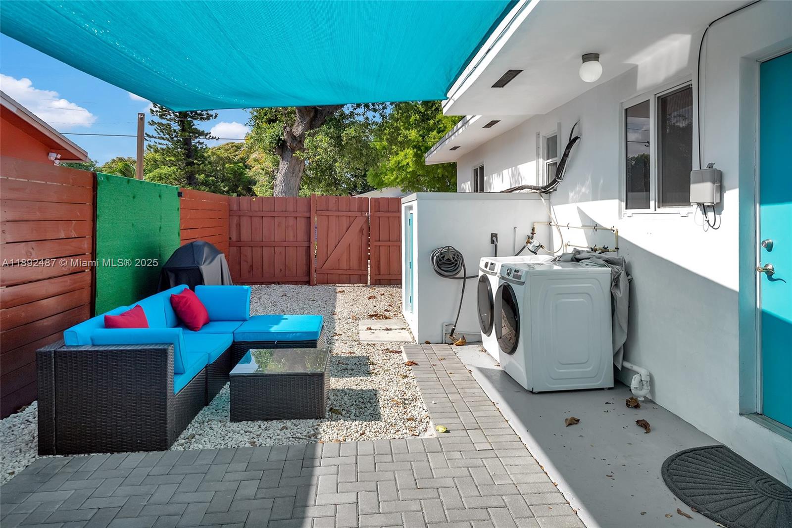 Ver detalles / 1281 sq. ft. $ 2025-10-08 0 foto