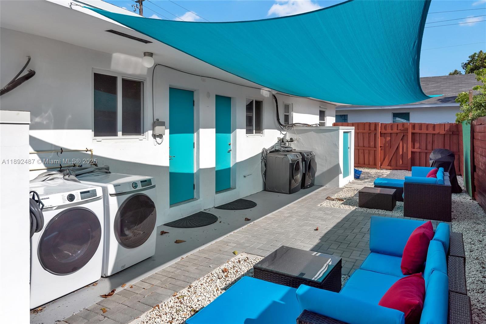 Ver detalles / 1281 sq. ft. $ 2025-10-08 0 foto