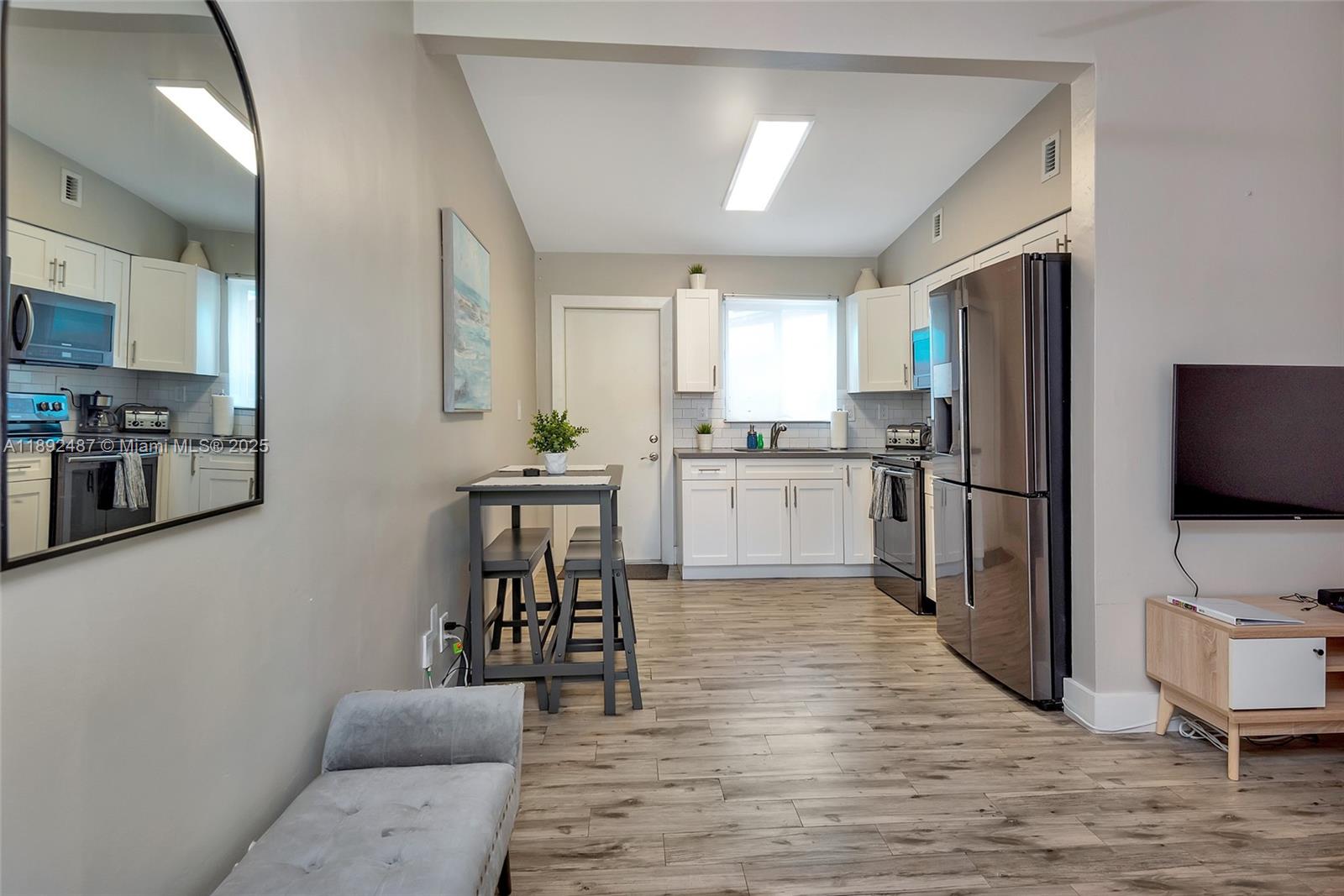 Ver detalles / 1281 sq. ft. $ 2025-10-08 0 foto