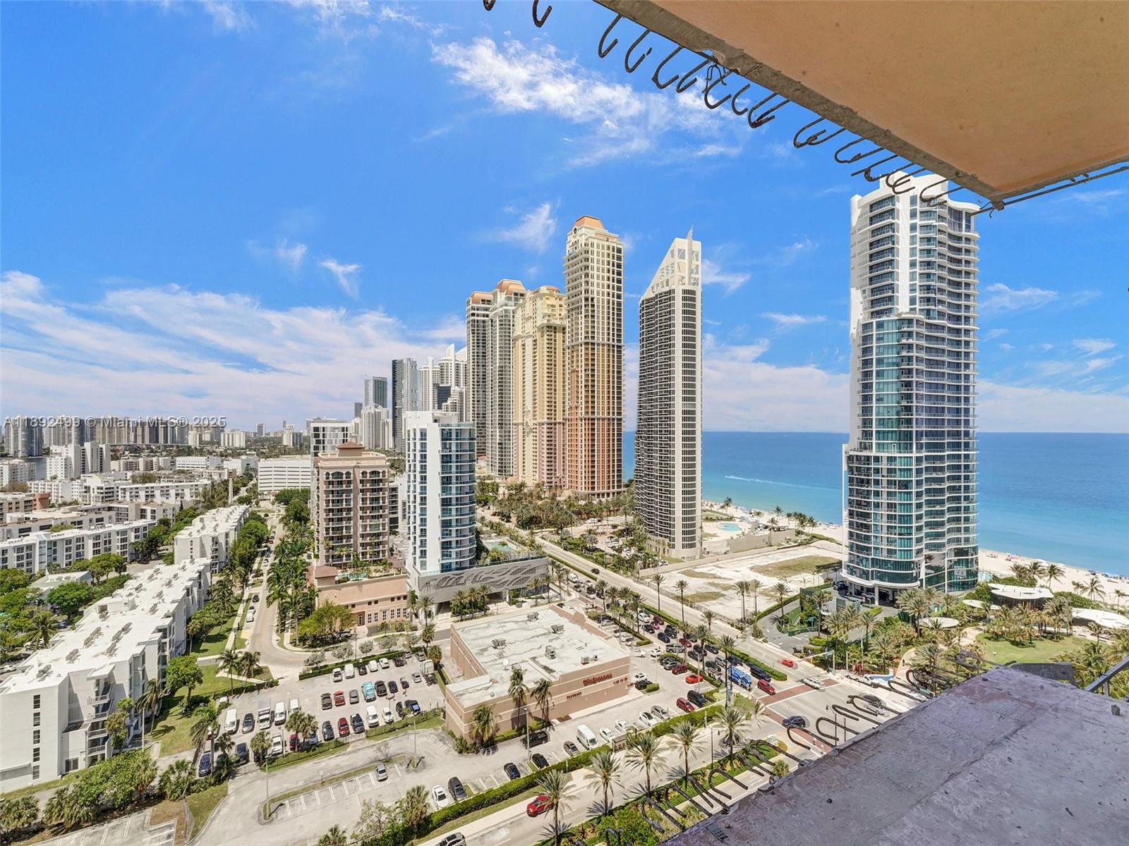 See details 2316 1 / 2 1061 sq. ft. $ 2025-10-08 0 Photo
