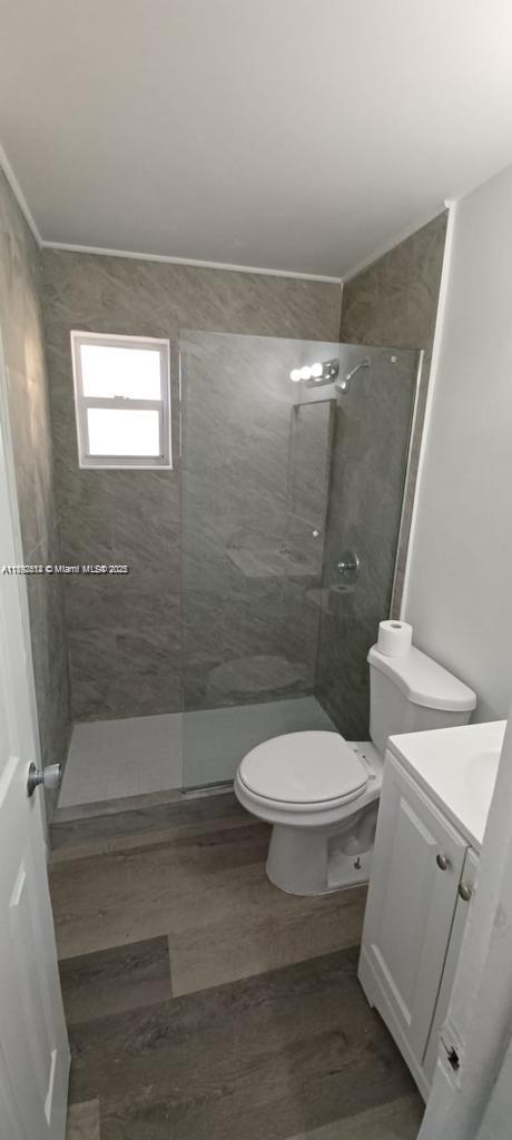 See details / 3127 sq. ft. $ 2025-10-08 0 Photo