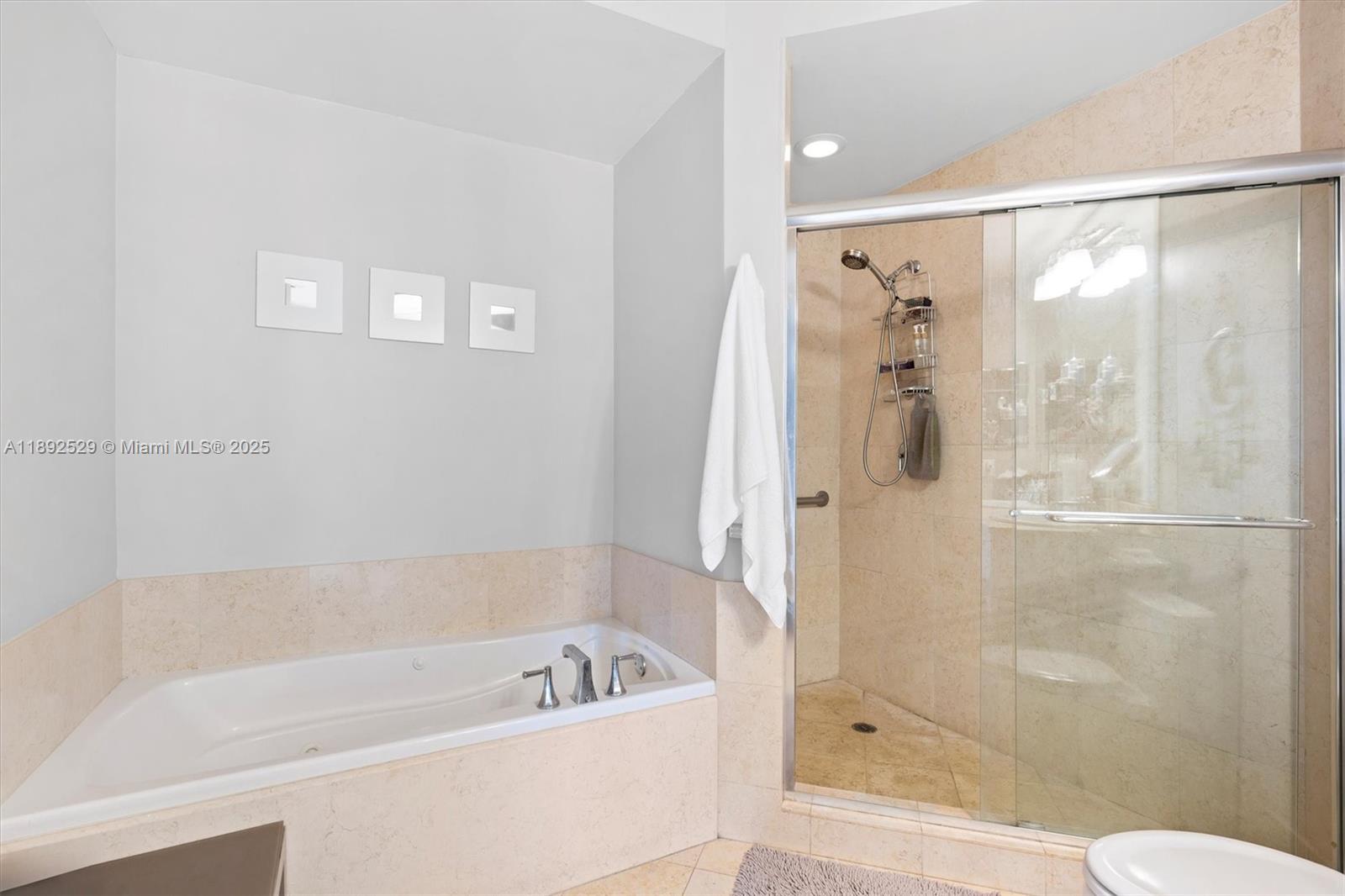 Photo of 20000 Country Club Dr  #PH01, Aventura, Florida, 33180 -