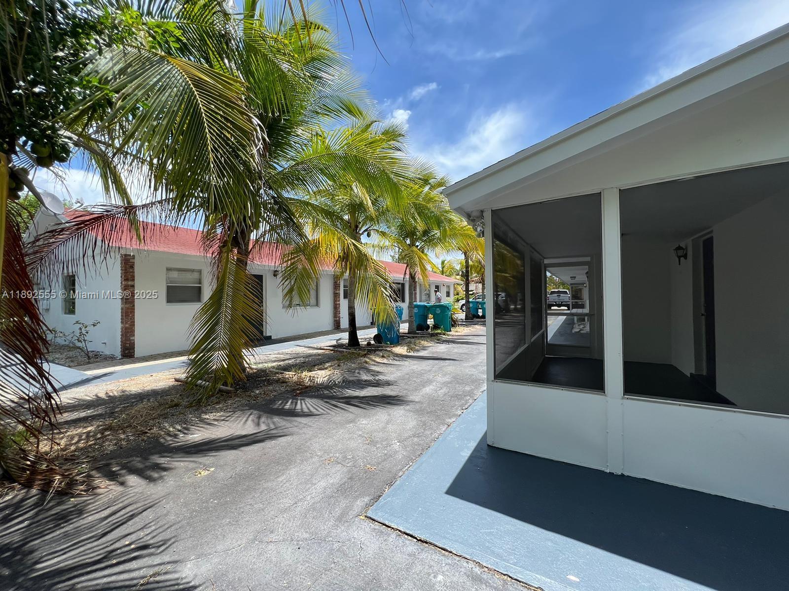 Ver detalles / sq. ft. $ 2025-10-08 0 foto