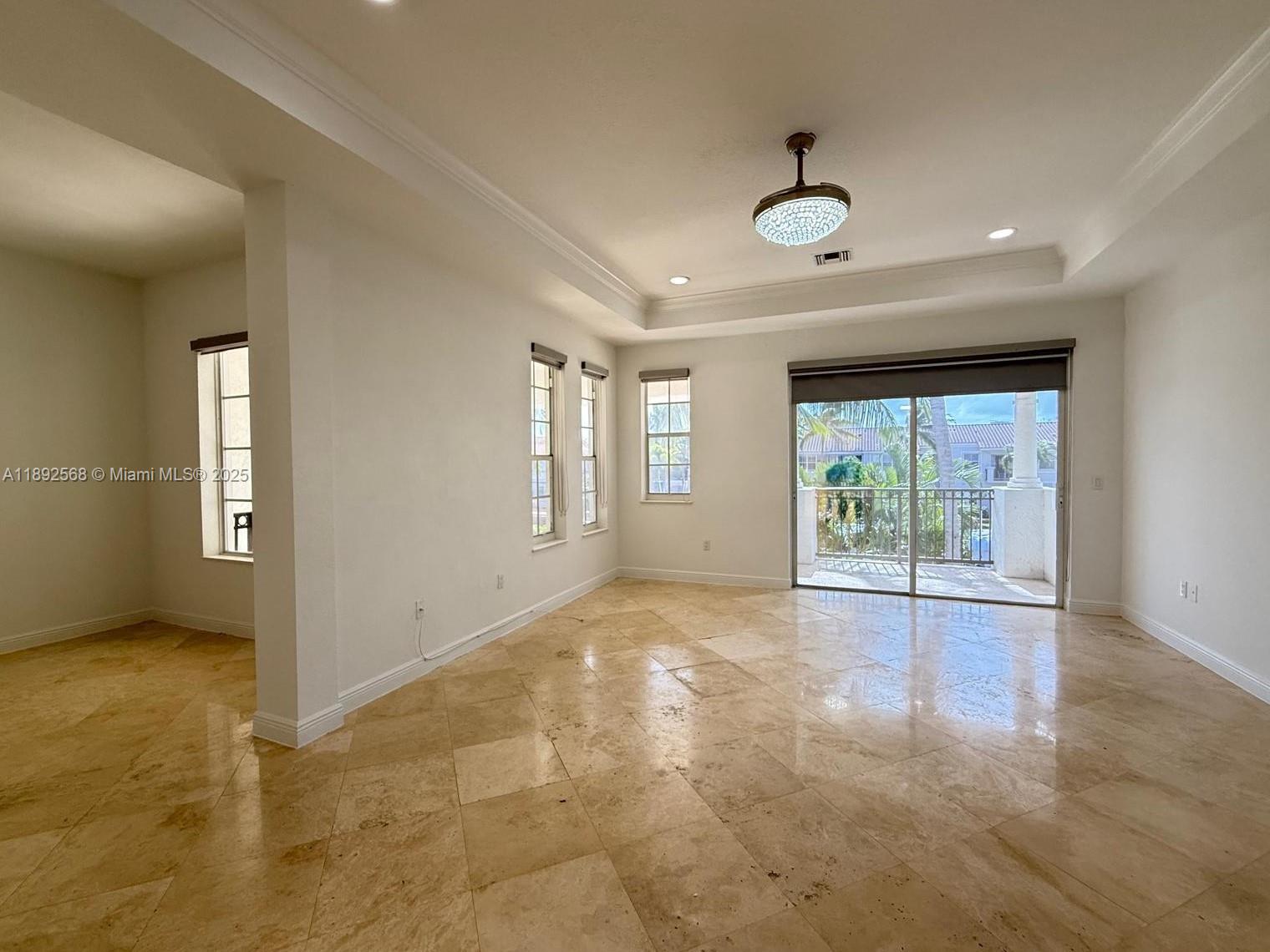 Photo of 996 Sanibel Dr  (996), Hollywood, Florida, 33019 - 