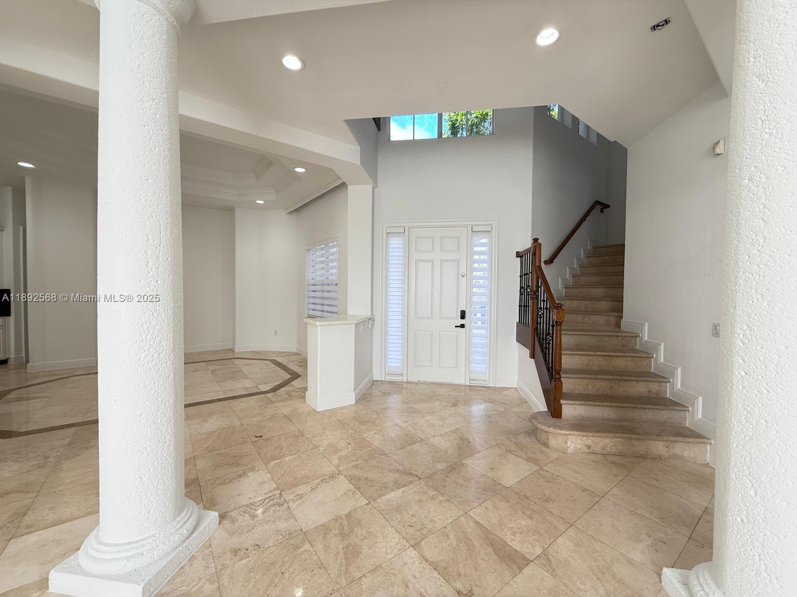 Photo of 996 Sanibel Dr  (996), Hollywood, Florida, 33019 - 
