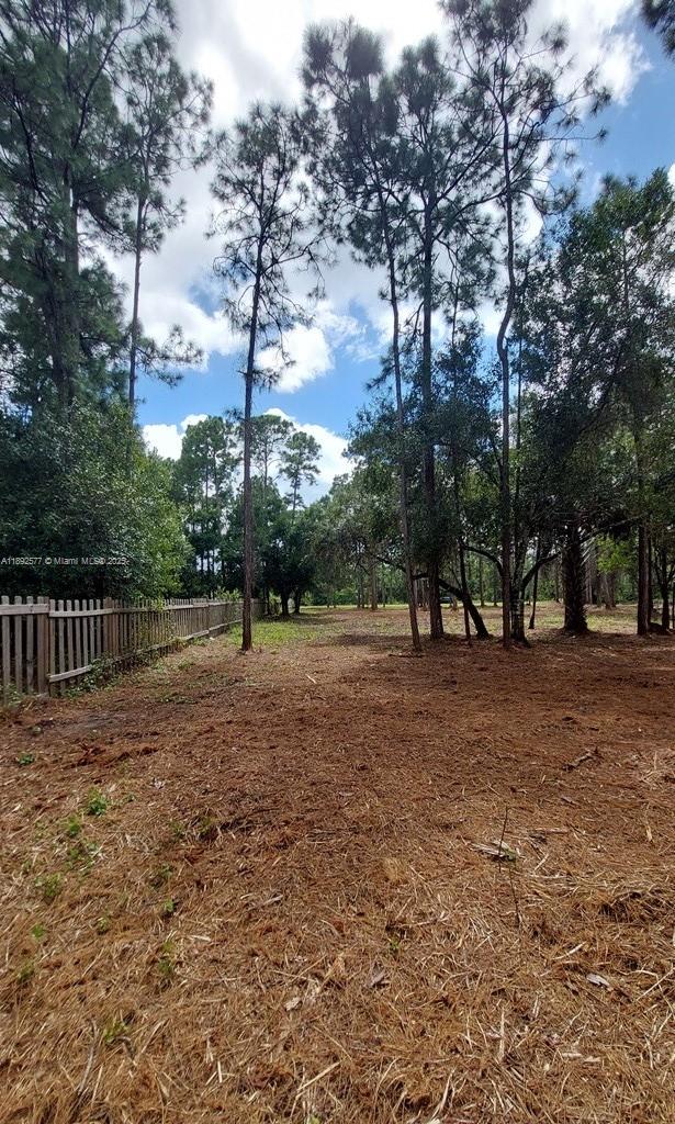 See details / sq. ft. $ 2025-10-08 0 Photo