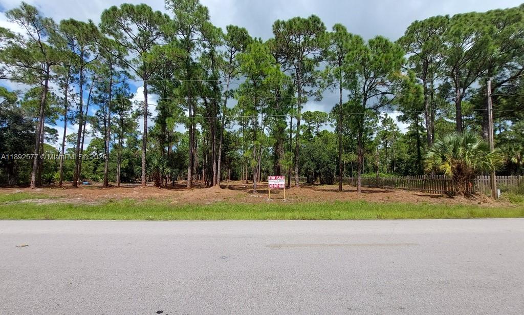 See details / sq. ft. $ 2025-10-08 0 Photo