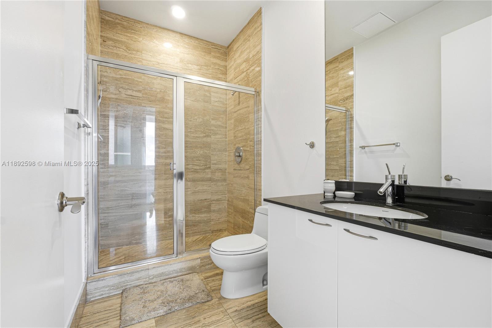 See details 3705 2 / 2 1435 sq. ft. $ 2025-10-08 0 Photo