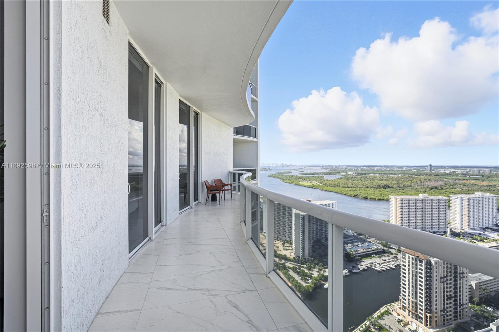 See details 3705 2 / 2 1435 sq. ft. $ 2025-10-08 0 Photo