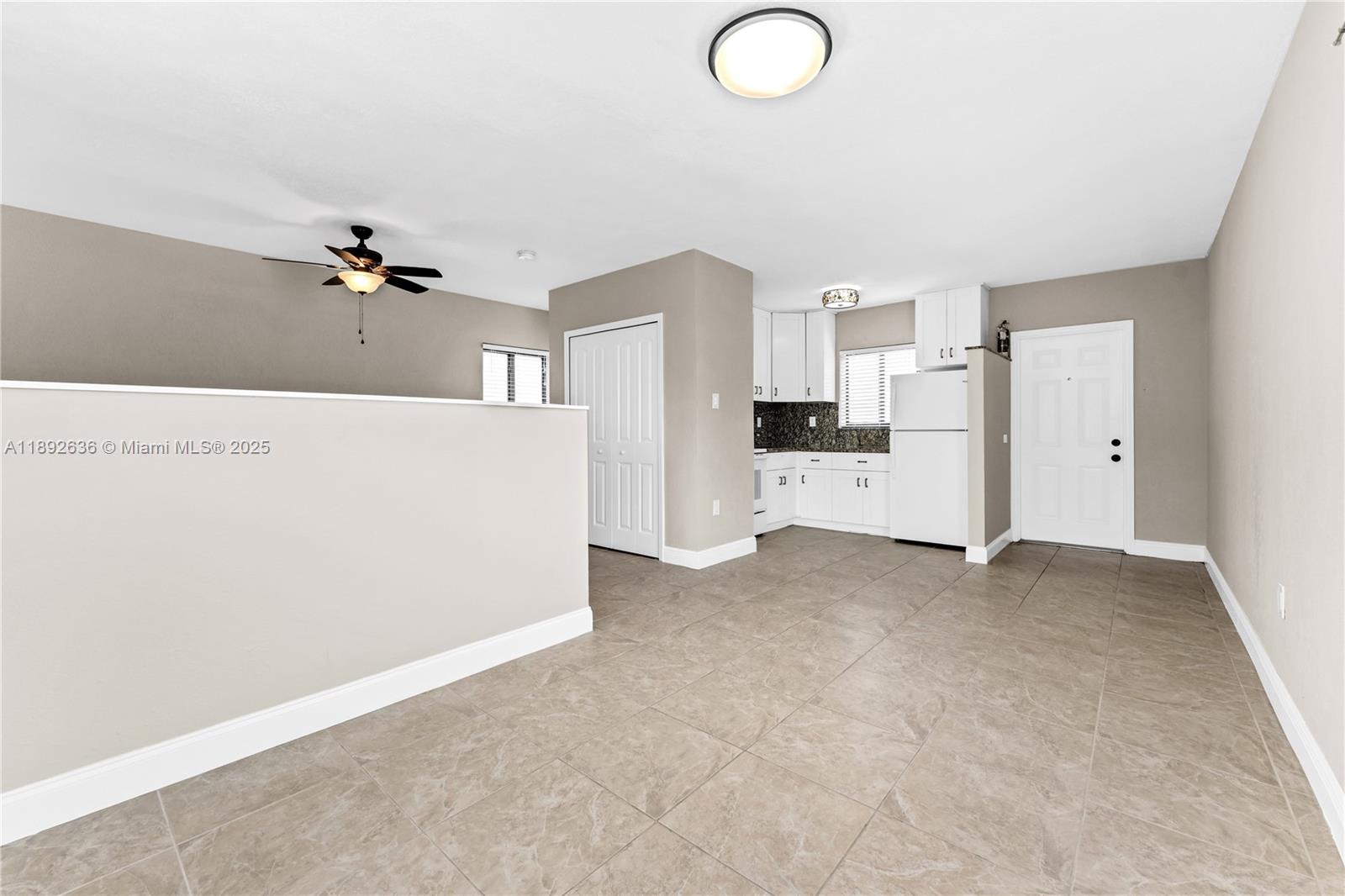 See details / 3026 sq. ft. $ 2025-10-08 0 Photo