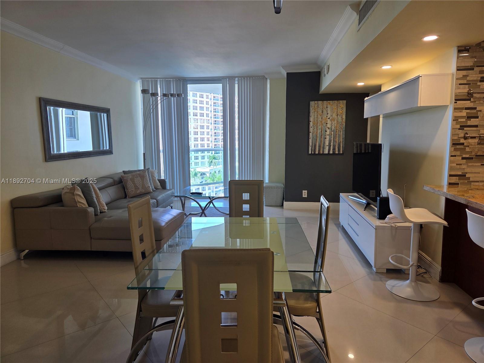 Photo of 3901 Ocean Dr  #8S, Hollywood, Florida, 33019 -