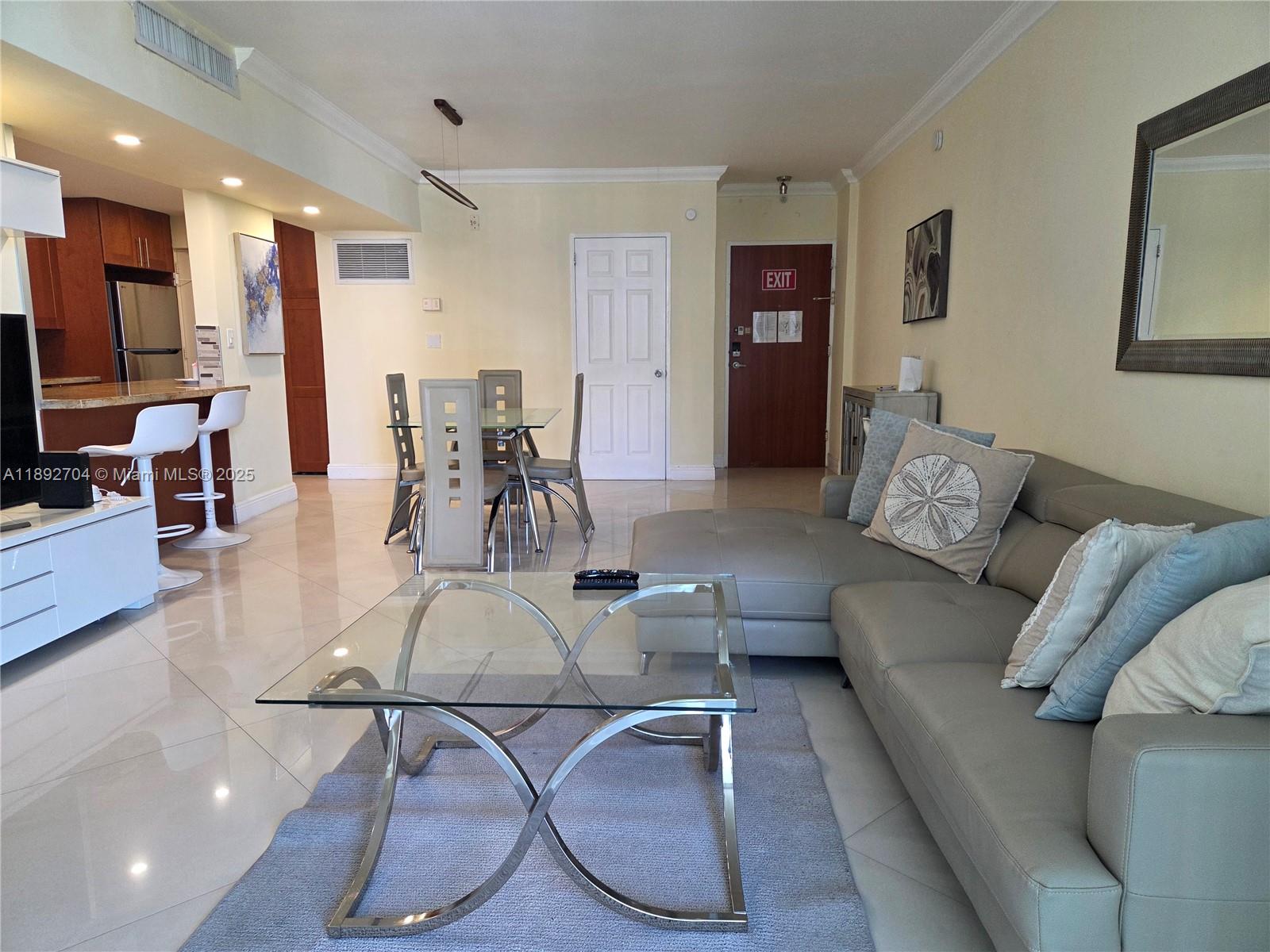 Photo of 3901 Ocean Dr  #8S, Hollywood, Florida, 33019 -