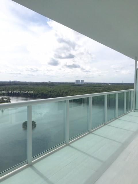 Photo of 400 Sunny Isles Blvd  #1621, Sunny Isles Beach, Florida, 33160 - 