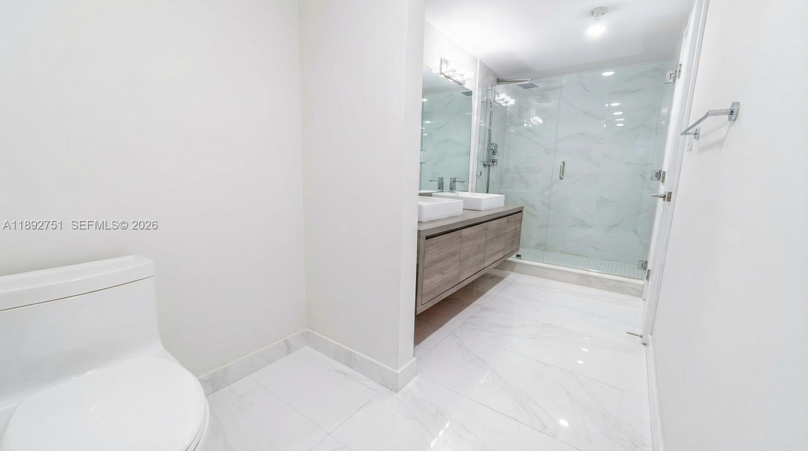 Photo of 400 Sunny Isles Blvd  #1621, Sunny Isles Beach, Florida, 33160 - 