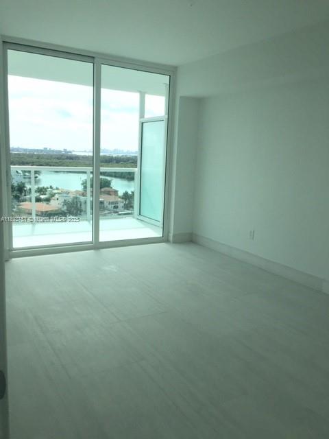 Photo of 400 Sunny Isles Blvd  #1621, Sunny Isles Beach, Florida, 33160 - 
