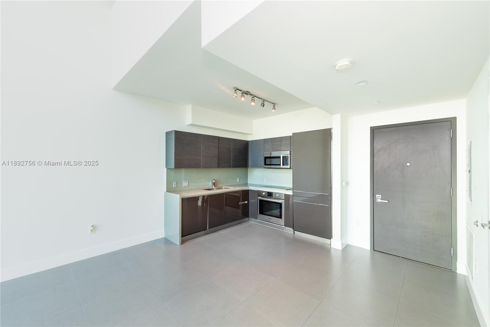 Photo of 1080 Brickell Ave  #509, Miami, Florida, 33131 -