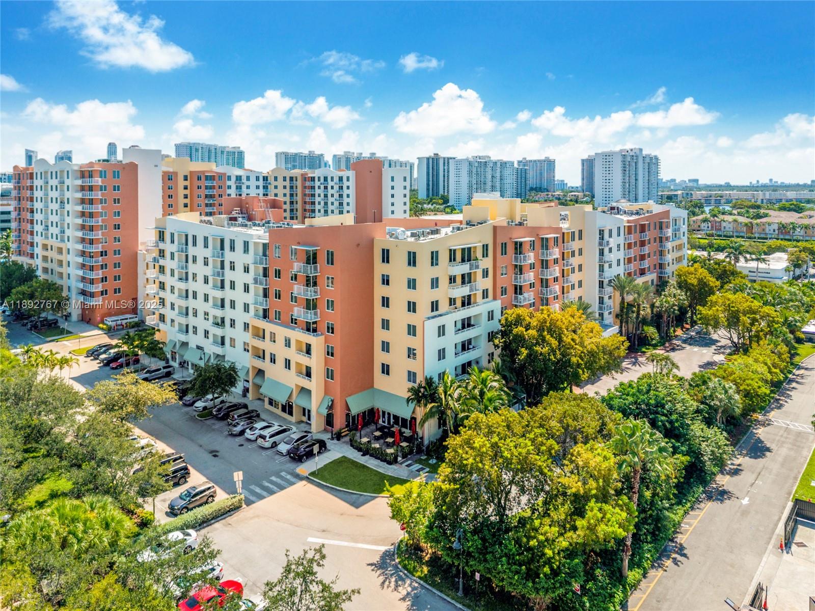 Photo of 2775 187th St  #309, Aventura, Florida, 33180 - 