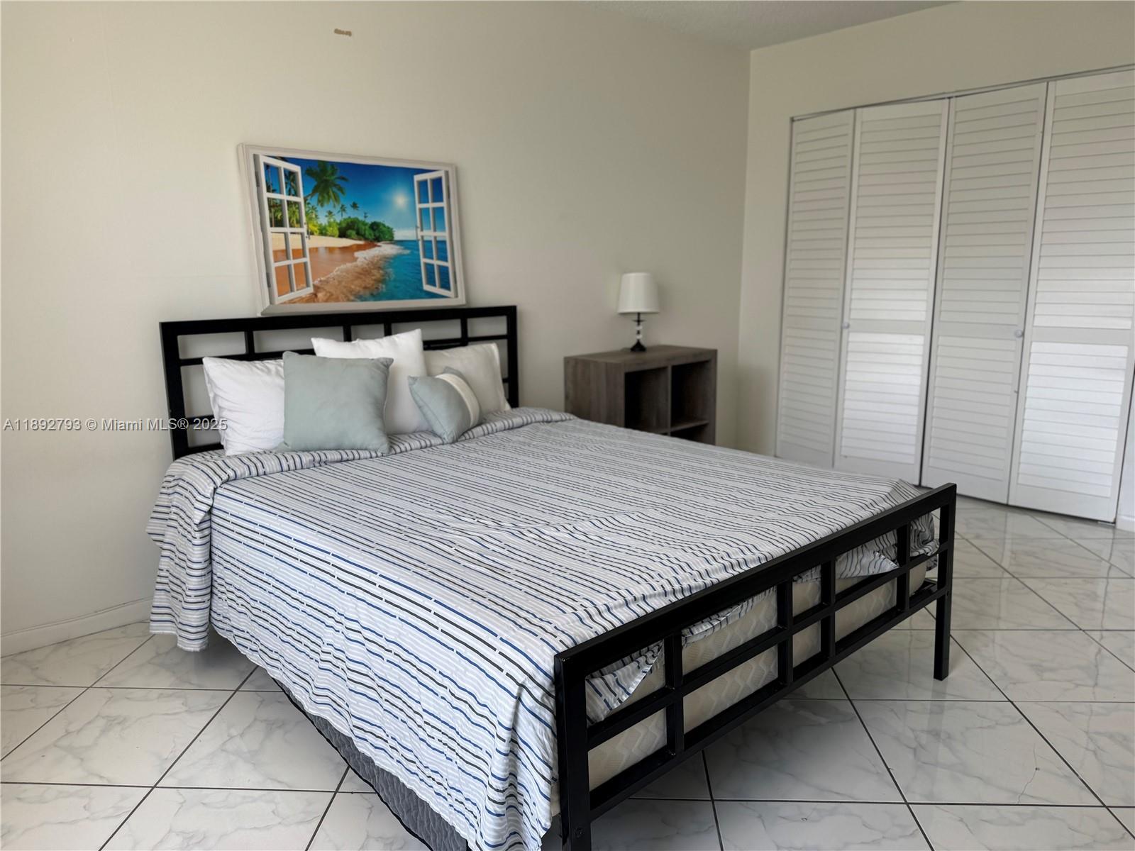 Photo of 3800 Ocean Dr  #410, Hollywood, Florida, 33019 - 