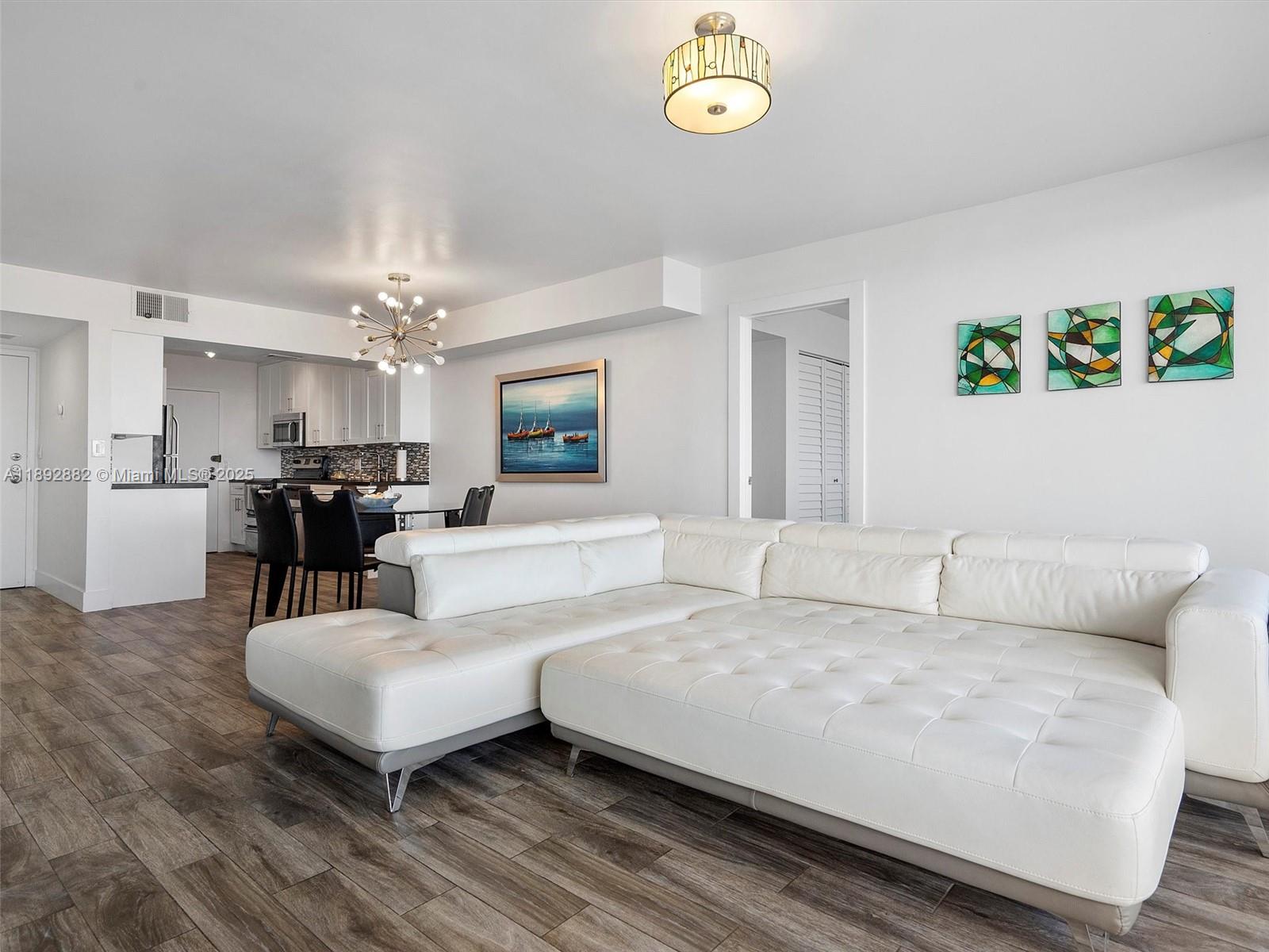 Photo of 2101 Ocean Dr  #1904, Hollywood, Florida, 33019 -