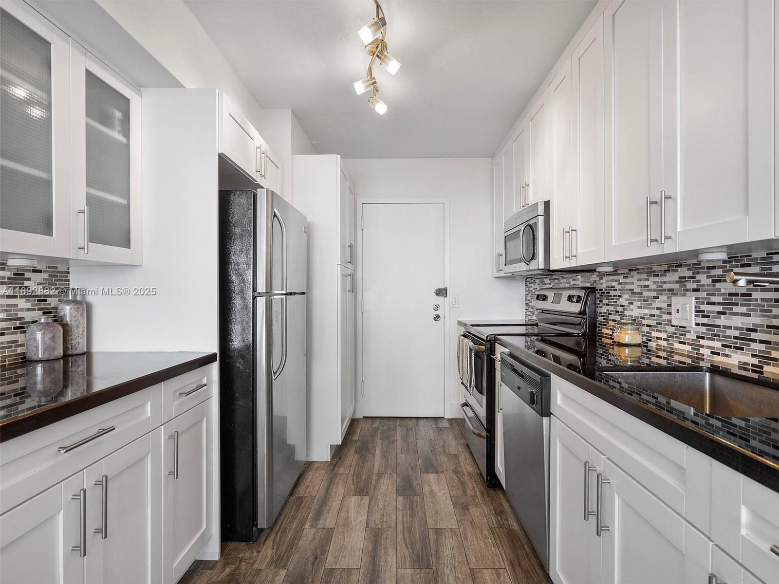 Photo of 2101 Ocean Dr  #1904, Hollywood, Florida, 33019 -