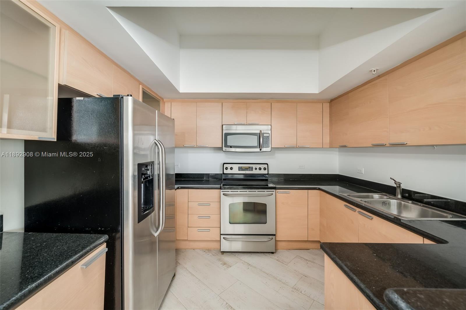 Photo of 140 Dixie Hwy  #1011, Hollywood, Florida, 33020 - 