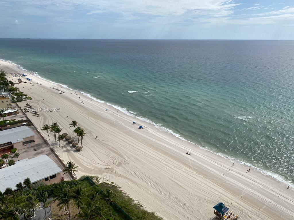 See details 3306 2 / 3 1614 sq. ft. $ 2025-10-08 0 Photo