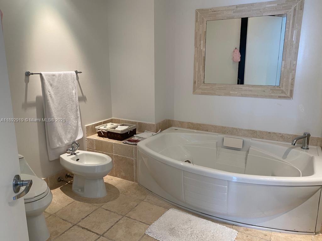See details 3306 2 / 3 1614 sq. ft. $ 2025-10-08 0 Photo