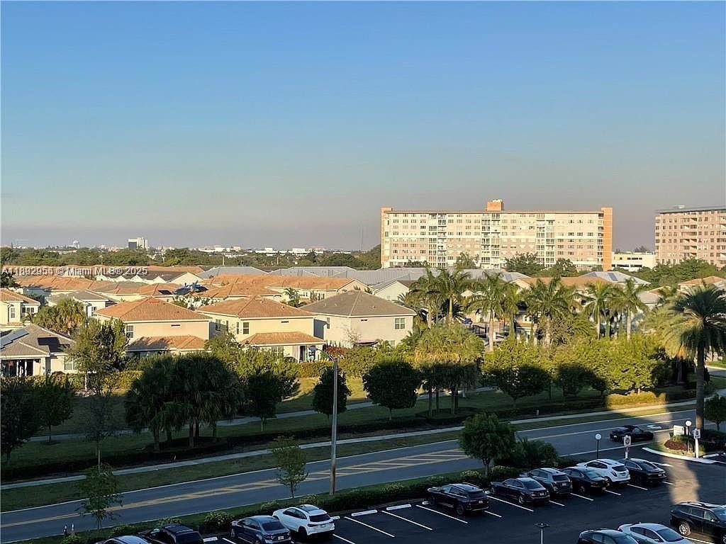 See details 601B 2 / 2 1132 sq. ft. $ 2025-10-08 0 Photo