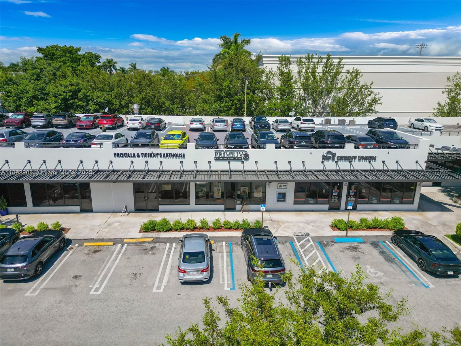 Подробнее / кв.футов $ 2025-10-08 0 Фото