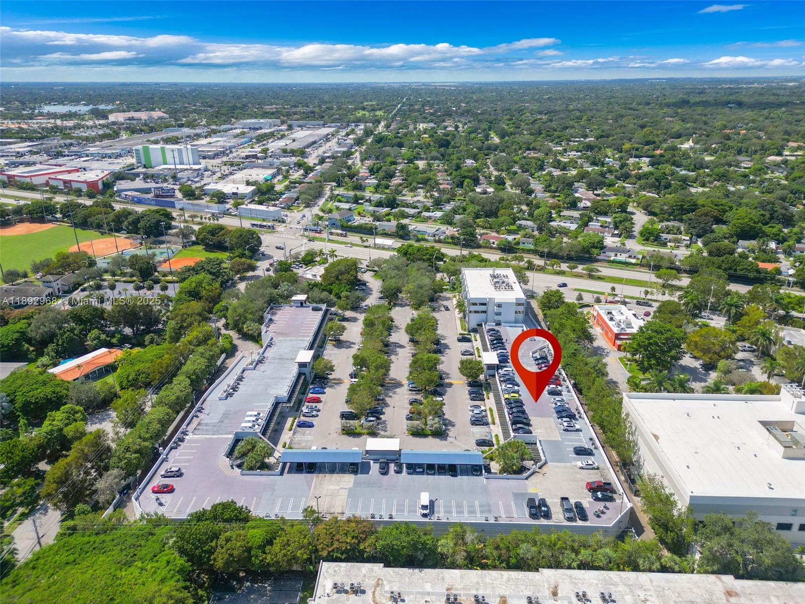 Подробнее / кв.футов $ 2025-10-08 0 Фото