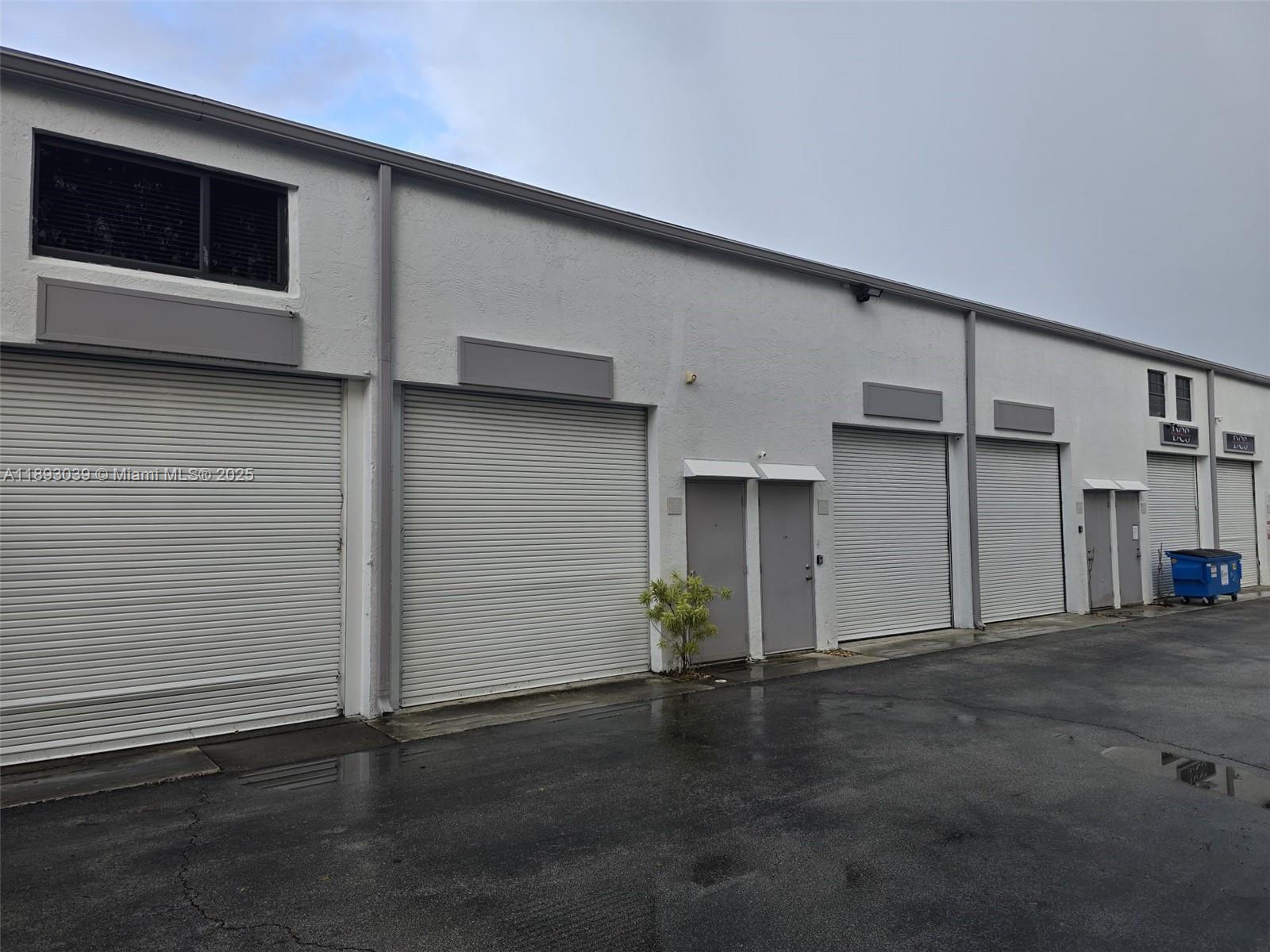 See details 206 / sq. ft. $ 2025-10-08 0 Photo