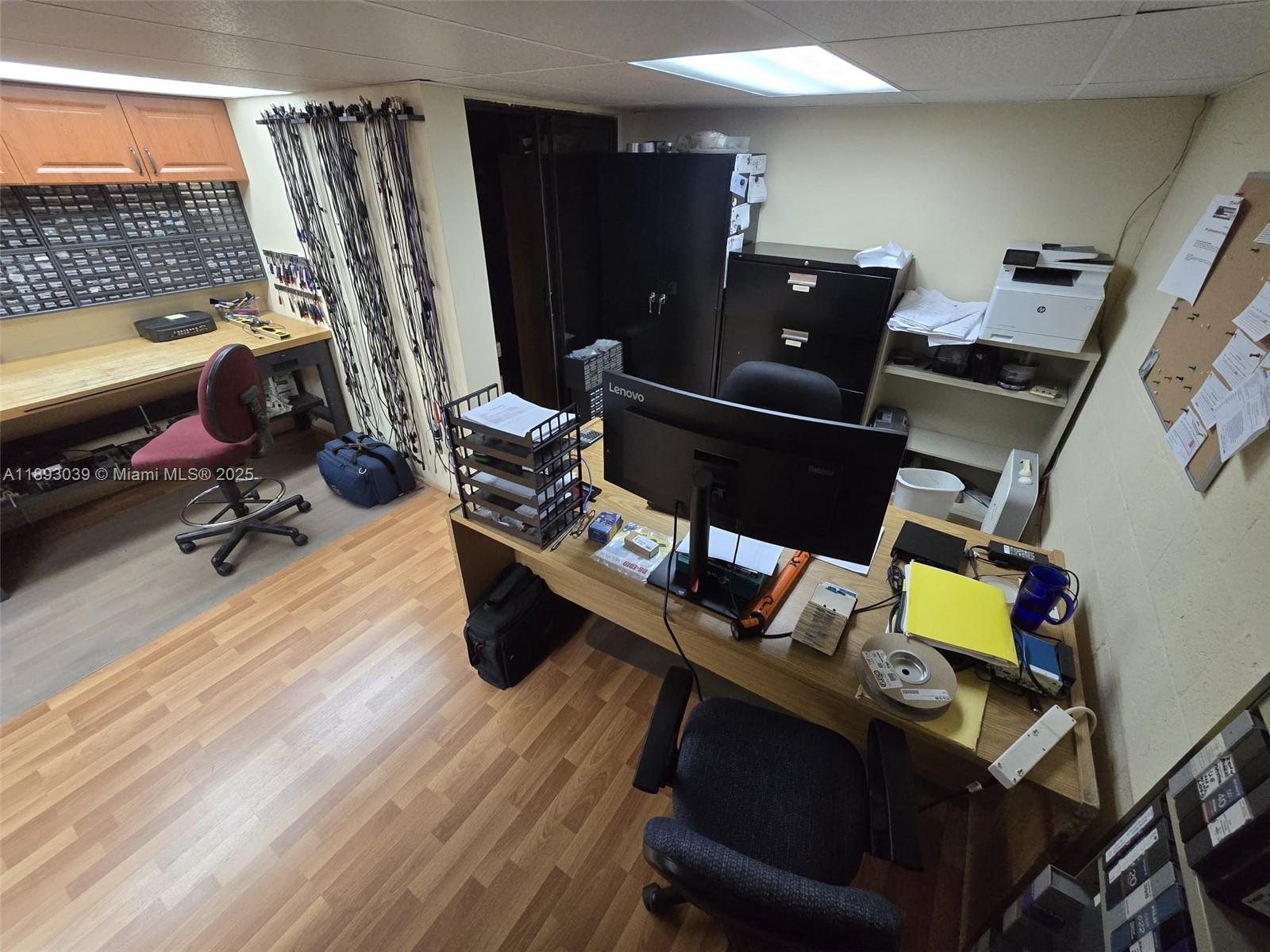 See details 206 / sq. ft. $ 2025-10-08 0 Photo