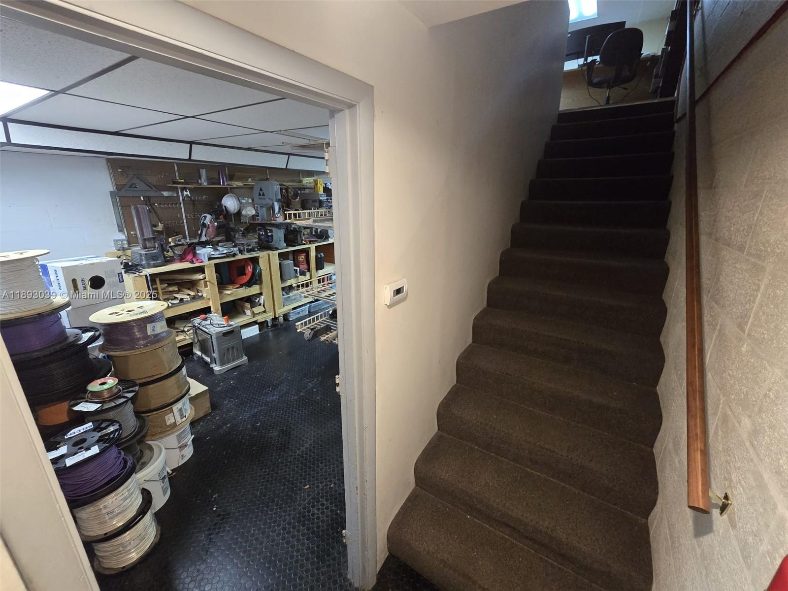 See details 206 / sq. ft. $ 2025-10-08 0 Photo
