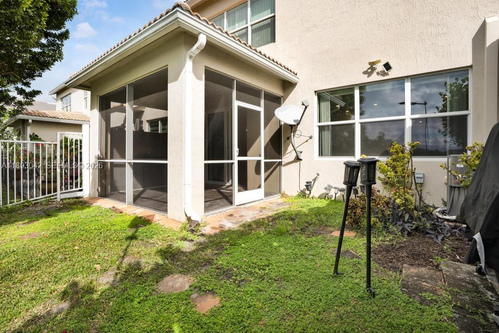 Ver detalles 1422 3 / 3 sq. ft. $ 2026-02-07 0 foto