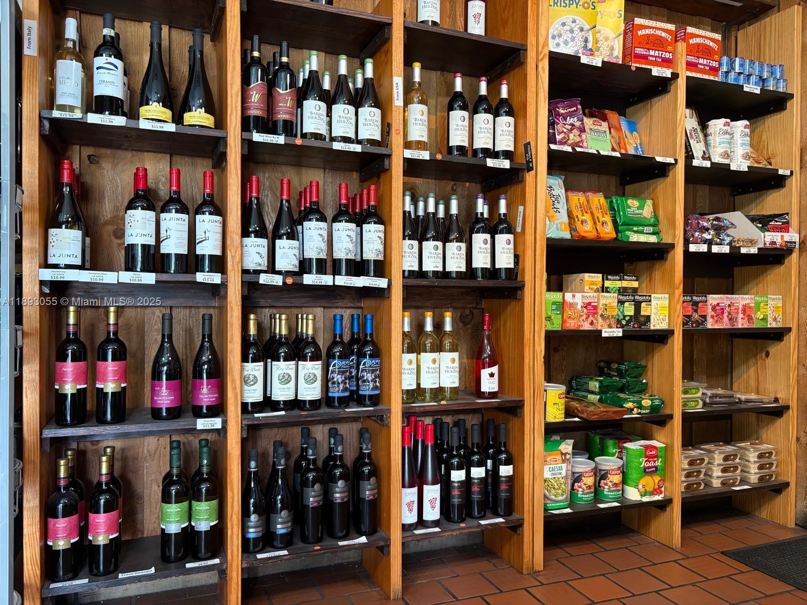 Подробнее / кв.футов $ 2025-10-29 0 Фото