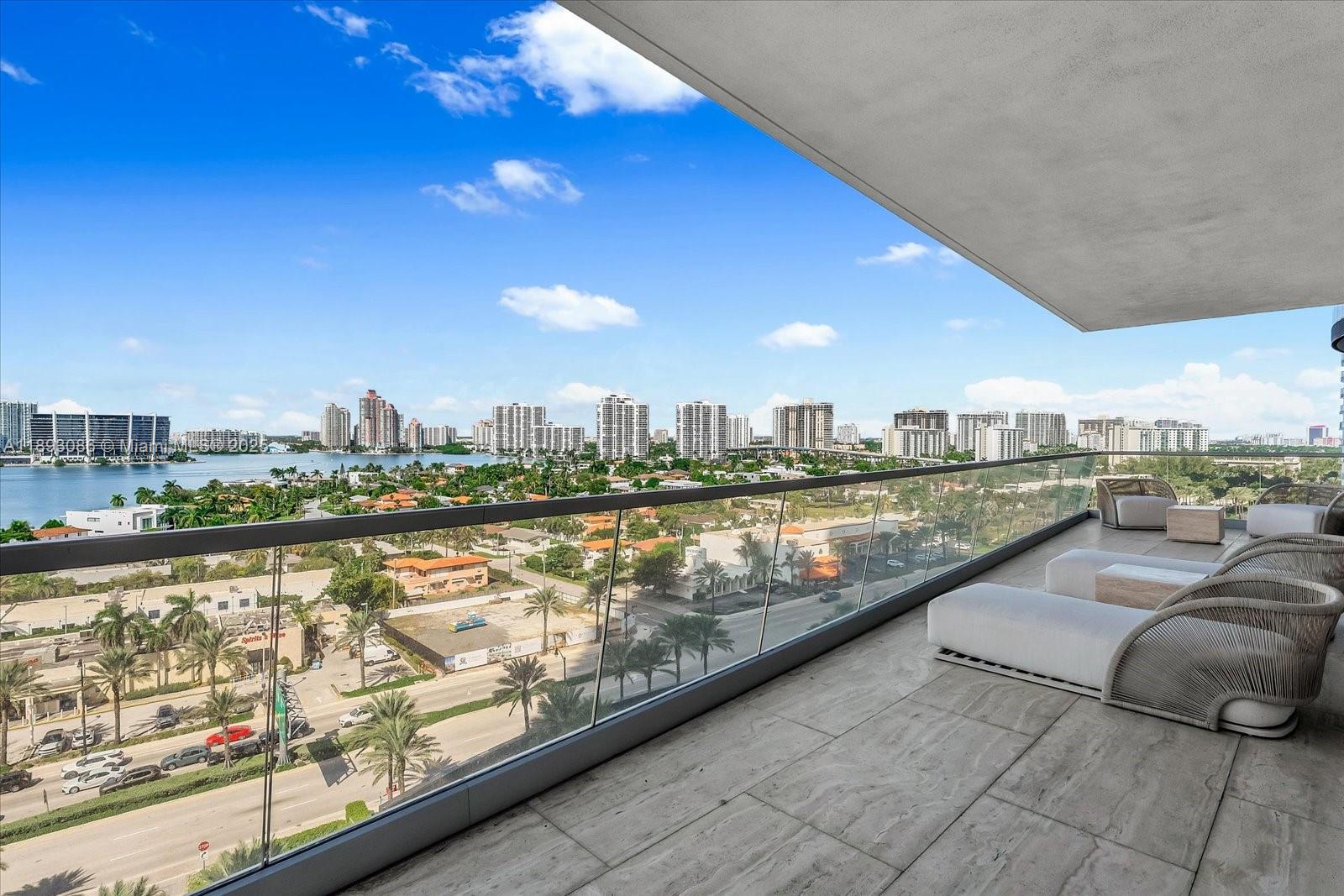 See details 1001 4 / 6 3252 sq. ft. $ 2025-10-08 0 Photo