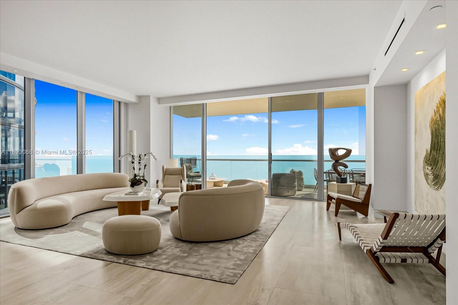See details 1001 4 / 6 3252 sq. ft. $ 2025-10-08 0 Photo