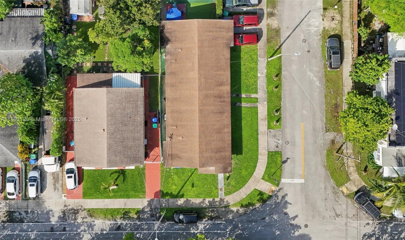 See details / 2220 sq. ft. $ 2025-10-09 0 Photo