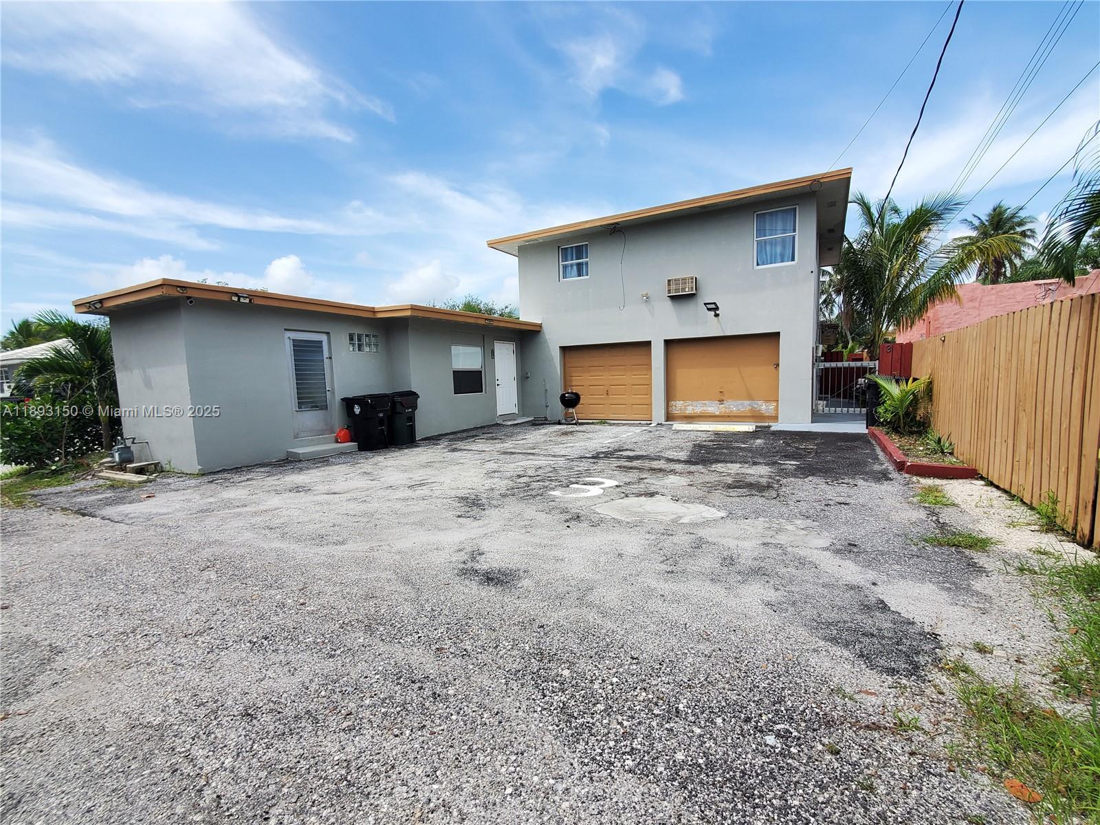 See details / 2120 sq. ft. $ 2025-10-09 0 Photo