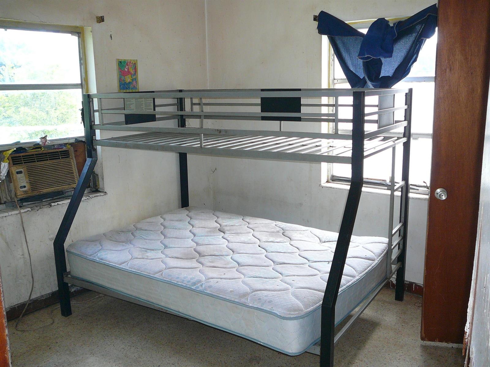 Ver detalles / 1 sq. ft. $ 2026-04-21 0 foto