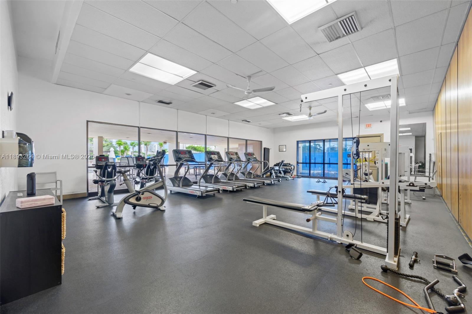 Photo of 20301 Country Club Dr  #1122, Aventura, Florida, 33180 - 