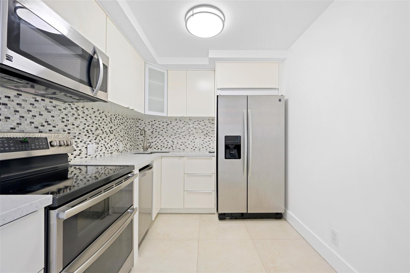Photo of 20301 Country Club Dr #1122, Aventura, Florida, 33180 -
