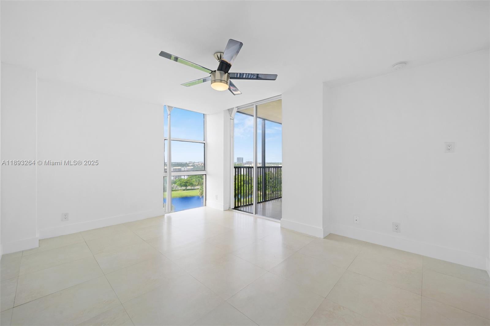 Photo of 20301 Country Club Dr  #1122, Aventura, Florida, 33180 - 