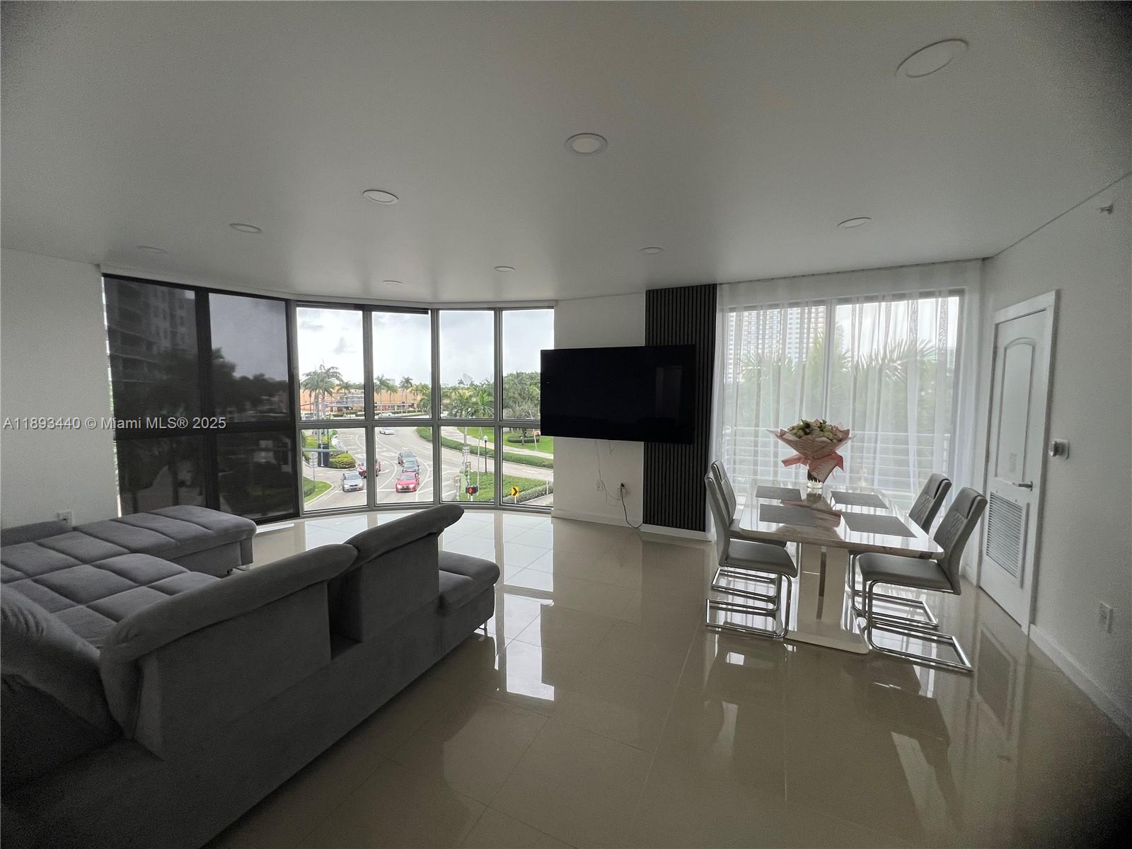 Photo of 1830 Radius Dr  #314, Hollywood, Florida, 33020 - 