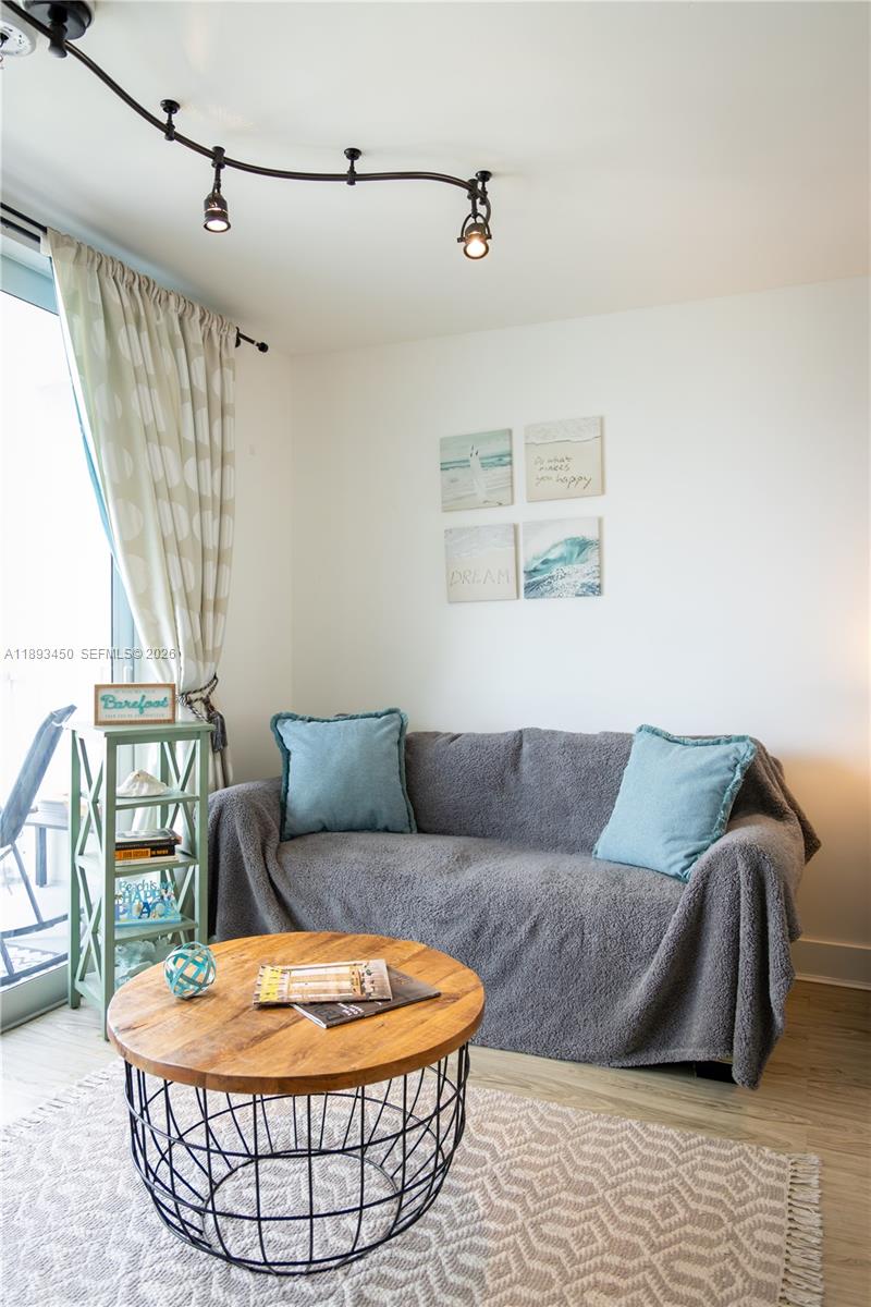 Photo of 19201 Collins Ave  #720, Sunny Isles Beach, Florida, 33160 - 