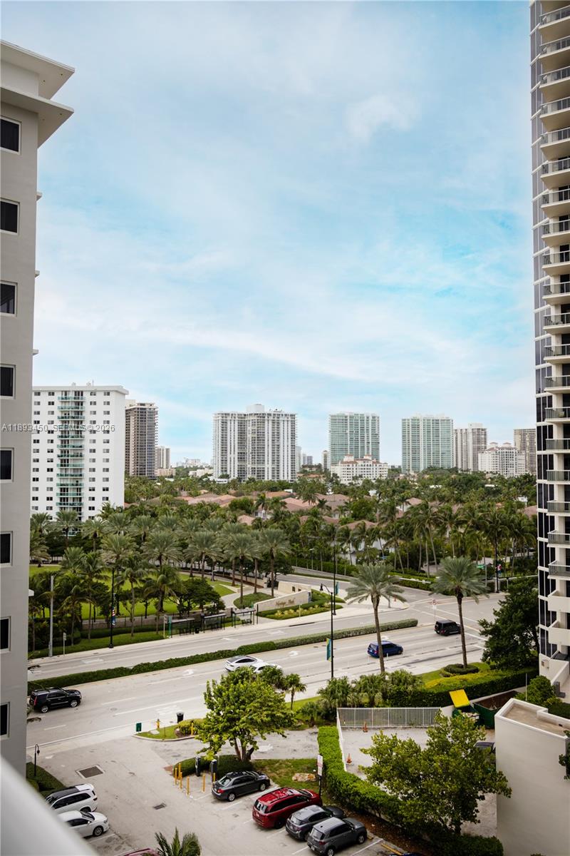 Photo of 19201 Collins Ave  #720, Sunny Isles Beach, Florida, 33160 - 
