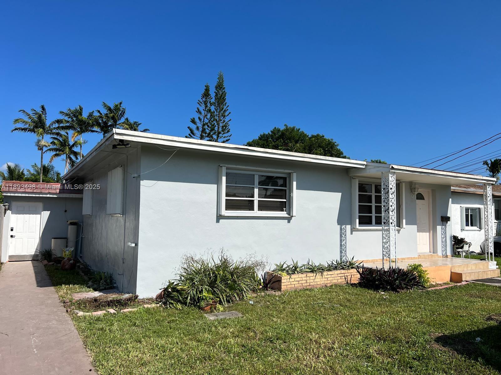   /  2340 sq. ft. $ 2025-10-09 0 foto